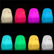 LED Lampa Pingvin | 7 boja (RGB) | Punjiva Baterija | Touch Senzor | GOOBAY 3 wt 616482