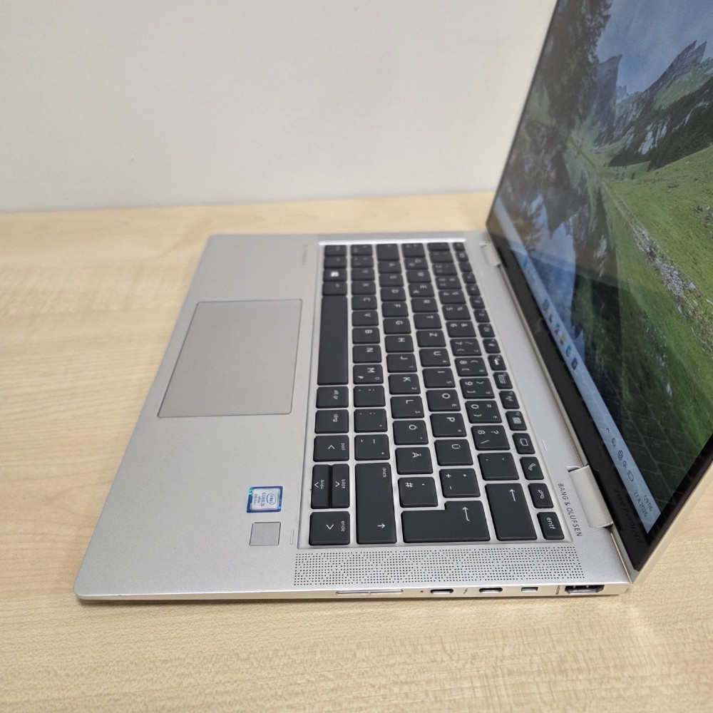 Laptop HP x360 1030 G4 | 13.3" | i5-8365U | 16GB | 240GB SSD | REFURBISHED 4 lap hp0200314 3